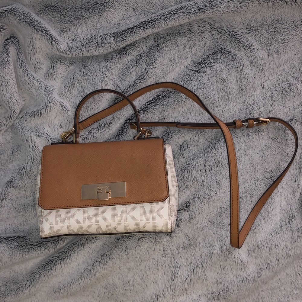 michael kors callie purse